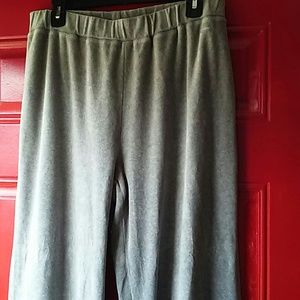 Liz Claiborne velour sweatpants